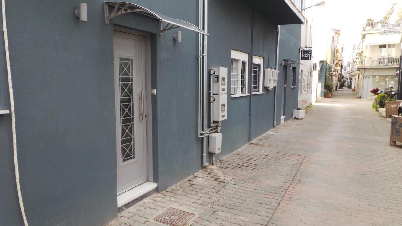 Katie'S Blue House Apartment โวโลส ภายนอก รูปภาพ