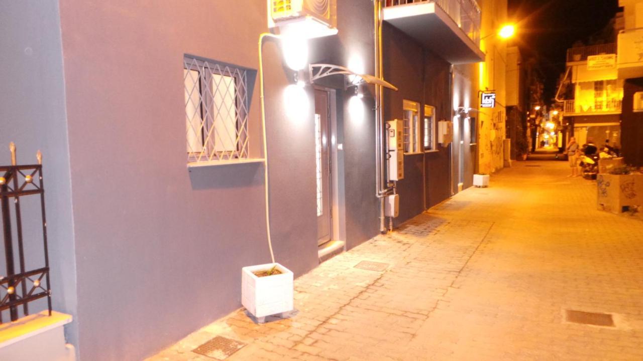 Katie'S Blue House Apartment โวโลส ภายนอก รูปภาพ