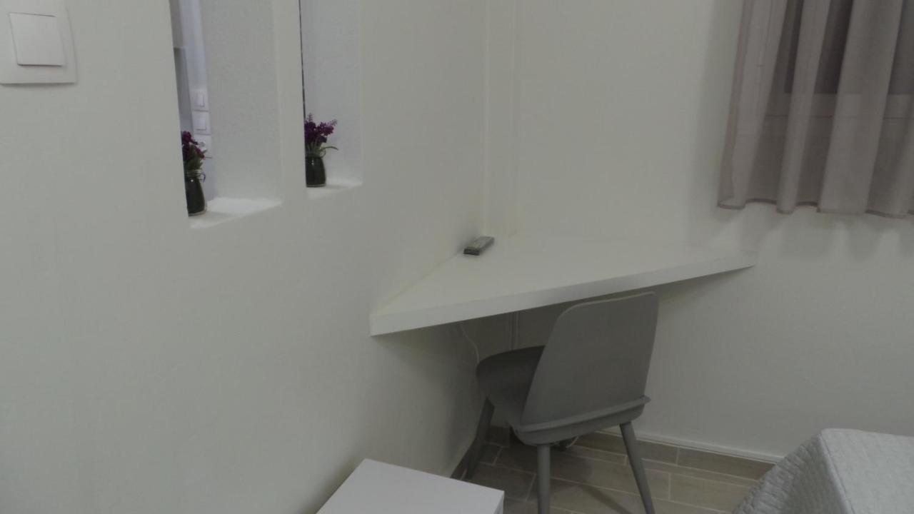 Katie'S Blue House Apartment โวโลส ภายนอก รูปภาพ